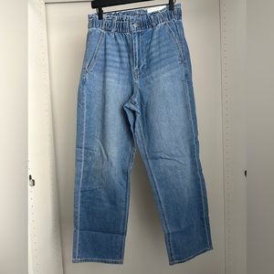 AMERICAN EAGLE baggy pull on jeans size 31/12 short